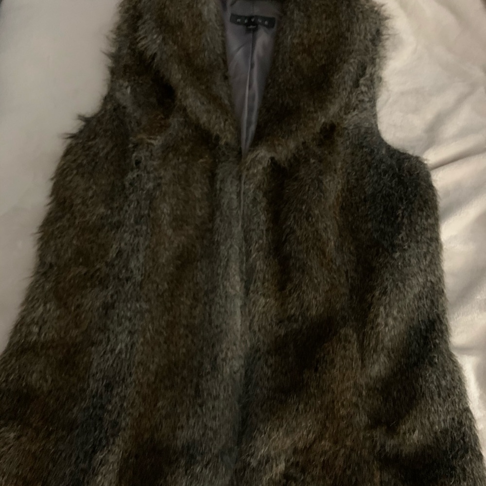 Faux fur vest